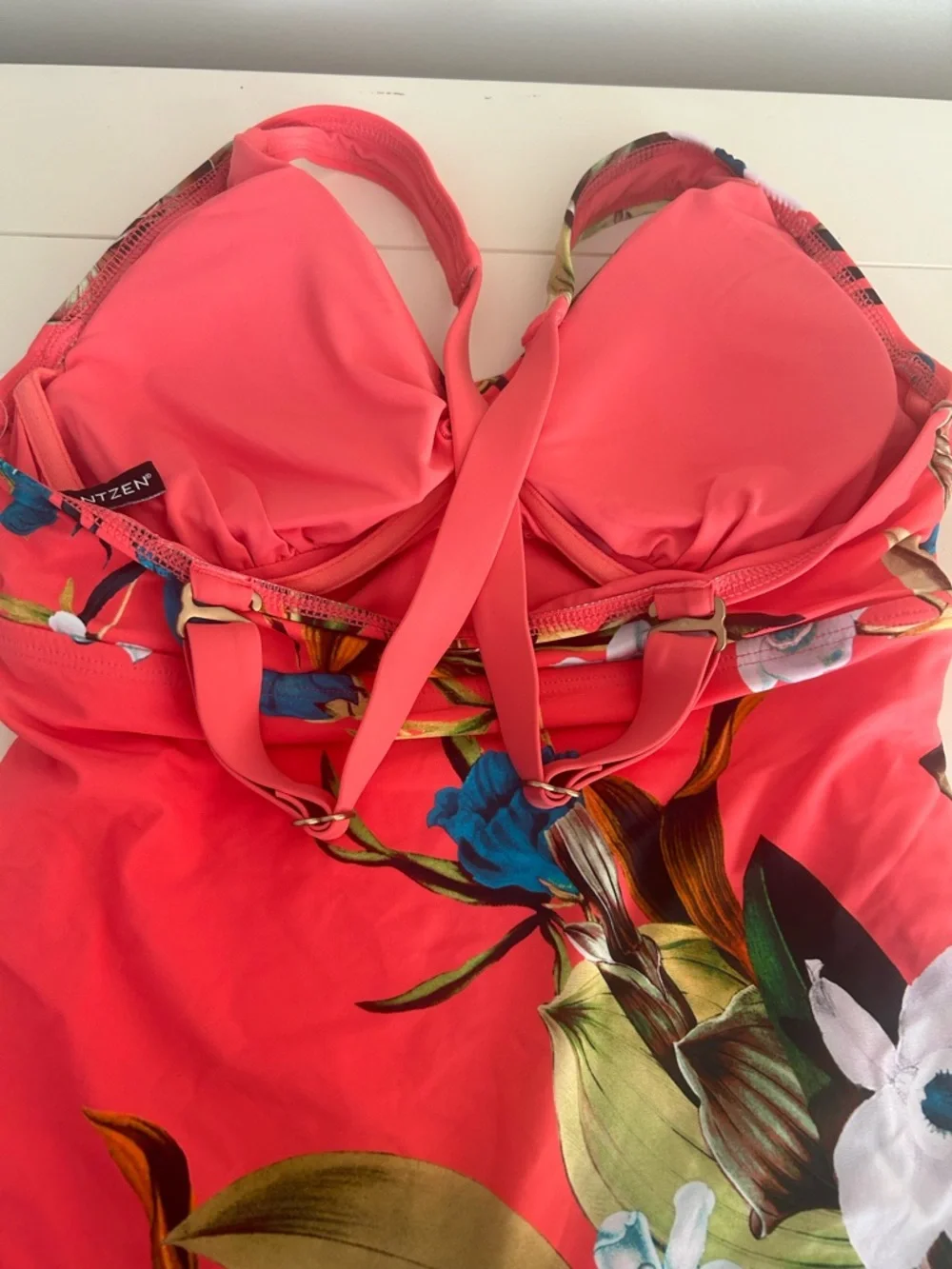 NWT Jantzen Adjustable Strap V-Neck Tankini w/ Comfort Brief Coral Botanical 6